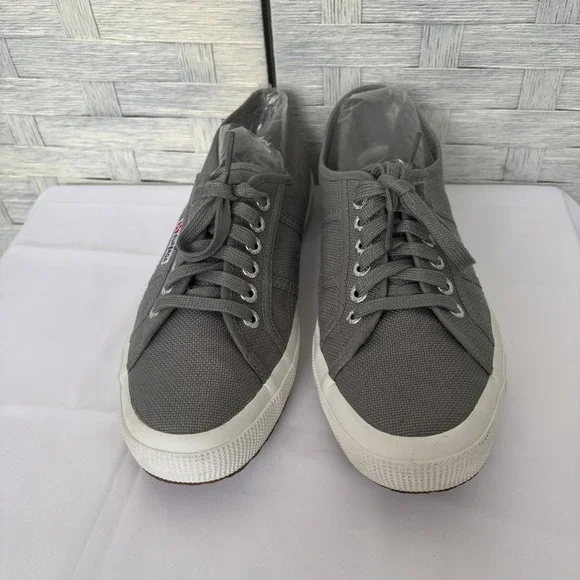 Superga 2750 Cotu Classic Grey Canvas Low Top‎ Sneakers Unisex M-7.5 - Picture 2 of 7